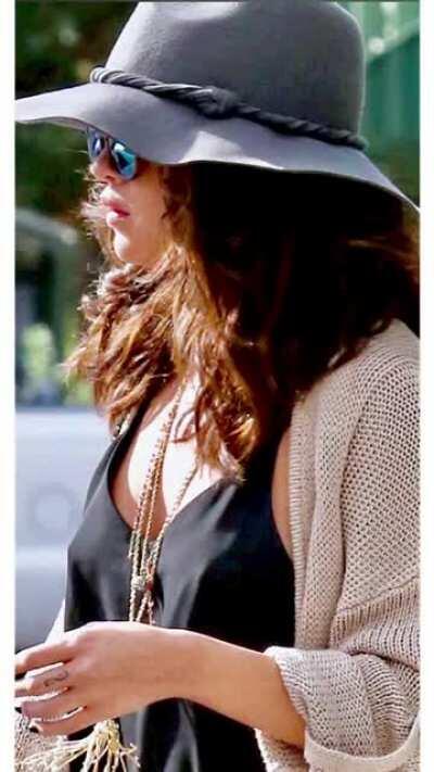 By god I love her legs (and nips too)