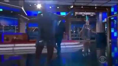 Did a little dance when i hear this song 🥰