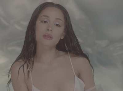 r.e.m. Beauty Photoshoot - Zoey Grossman - 2021