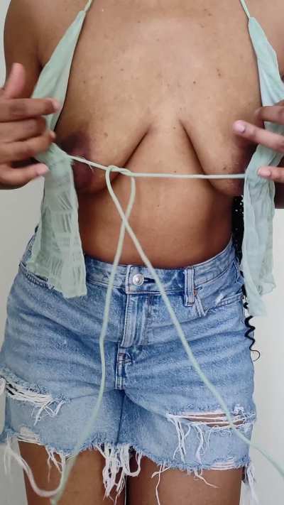 Is this top too easy access to my tits?