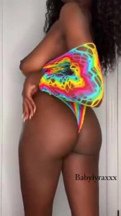 The fat stays in my tits and ass ;)