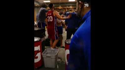 [Highlight] Sixers post-game locker room celebration of Doc Rivers' 1000 career wins (via @Sixers on Twitter)