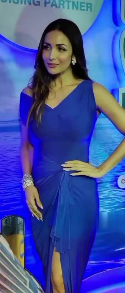 Malaika Arora Body Shape In Tight Blue Dress 🔥💯