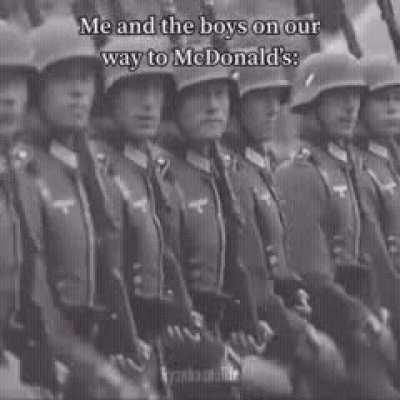 Na ja, zumindest ist mein Magen voller als dein Schädel