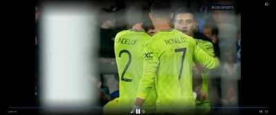 Garnacho asks Ronaldo if he can do his celebration, Ronaldo gives the nod