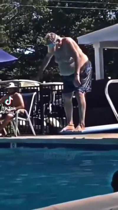 ele me lembrou algum animal