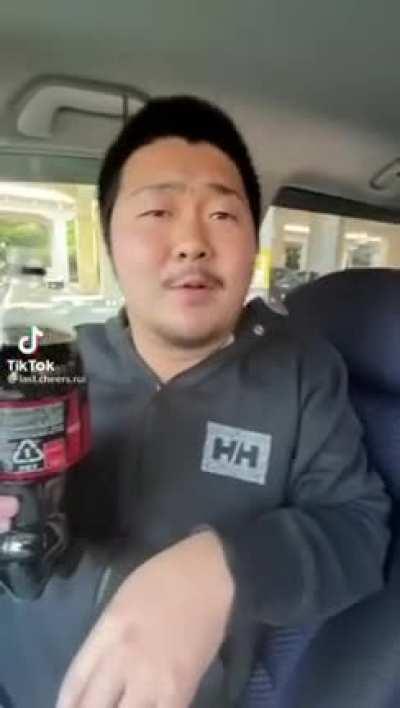 Eu sei que estou cruzando posts demais mas olha isso aqui: