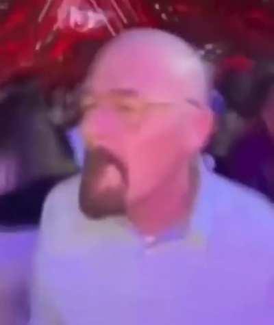 Walter be groovin doe