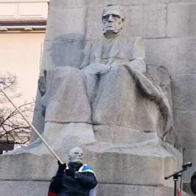 Czech anti mask speaker attacked