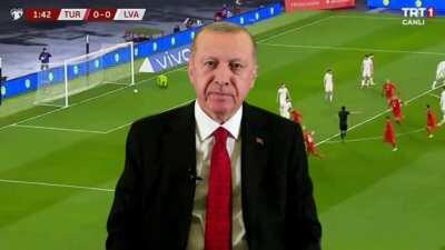 TRT'de futbol keyfi bir başkadır!