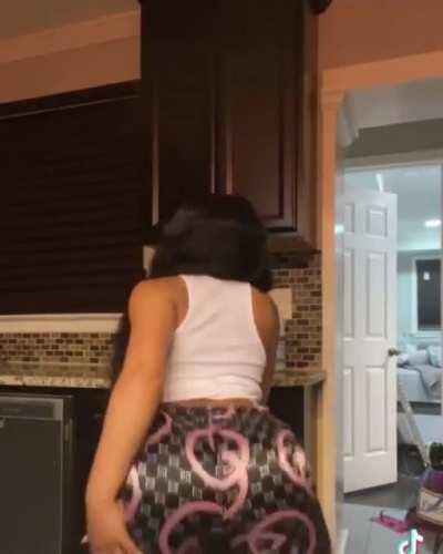 Post and delete 😍