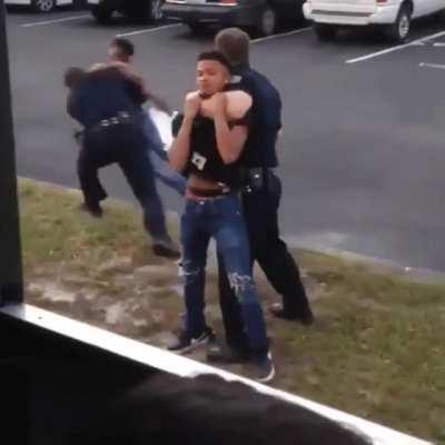 To fight with the police officer