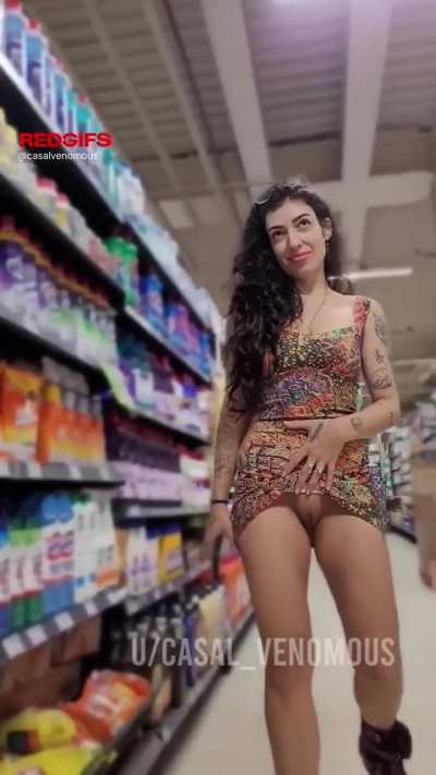 The grocery store got a little more exciting today...[GIF]