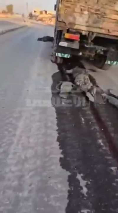 Syrian rebels ambush a troop carrier in the M5 highway 
