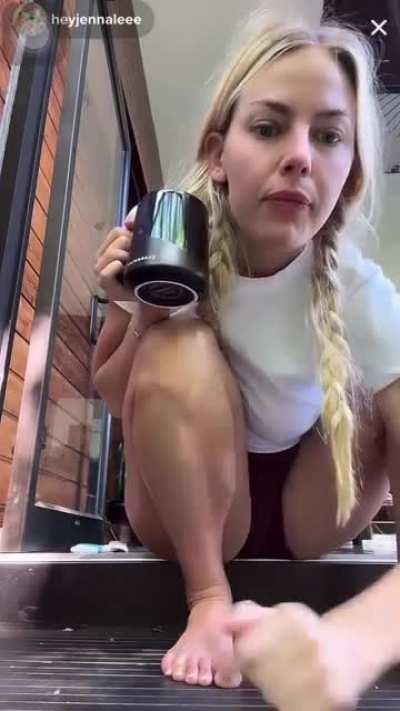 @heyjennaleee was live from Taco 🌮 Toesday!! Part 2