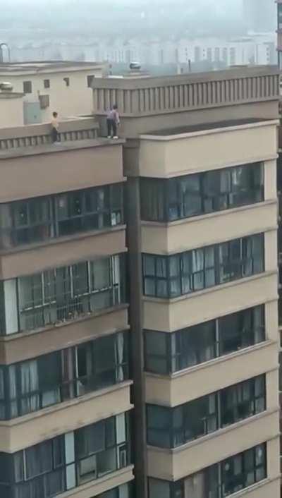 These kids are just way too stupid to have any sense of fear.