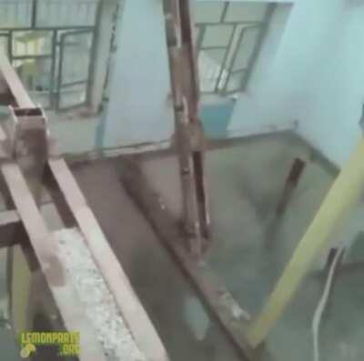 True slavic engineering, blyat.