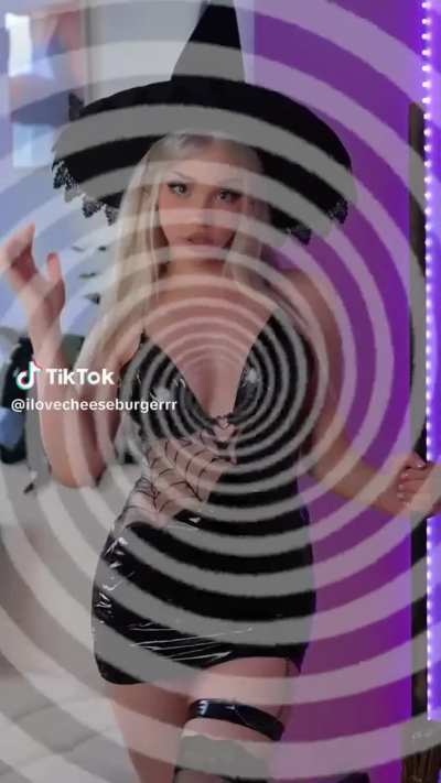 Just a video of Alice dancing and being cute! Watch with sound!