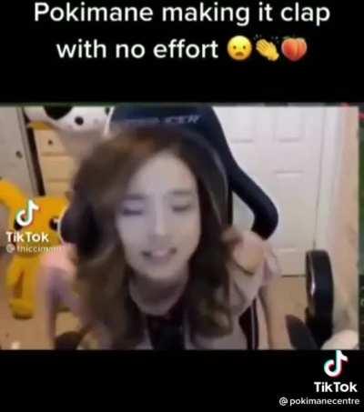 Pokimane moaning and making her ass clap