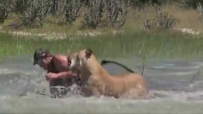 You cant see it because his ass is under water. but some poo came out.