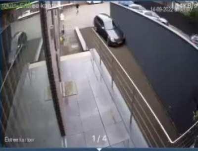 man forgets handbrake on top of a ramp