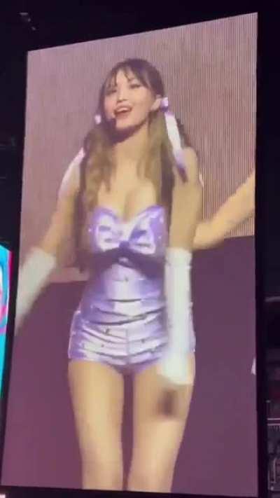 bouncy big melons 😋🍈🍈💦