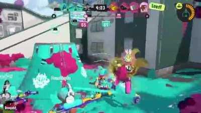 No ink left & about to lose the checkpoint? No problem, I'll just stand in the way!