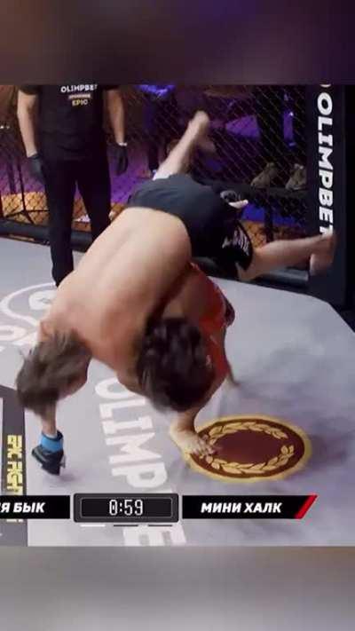 Russian fight leagues are wild