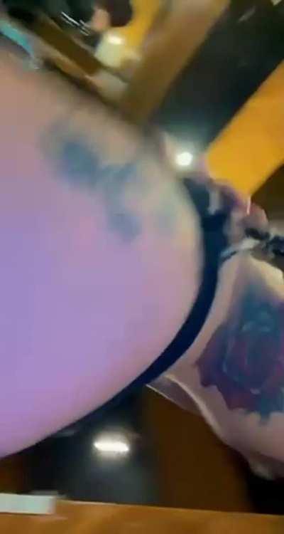 What do you think of my outfit? 🖤