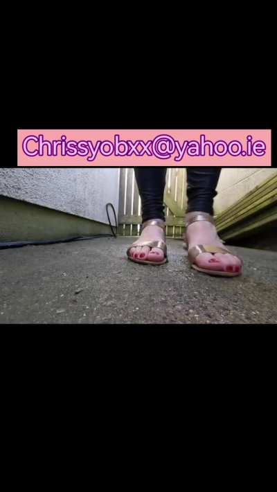 Flat sandals crush snail