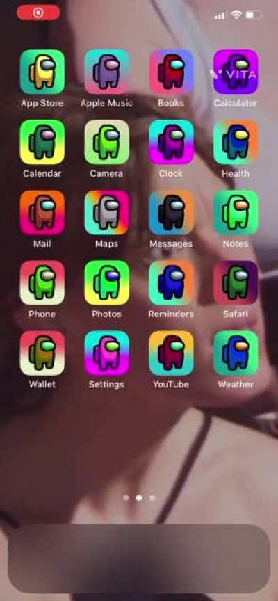 Home-screen be lookin kinda sus