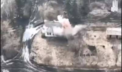 Russian soldier training to be an astronaut in the next life 💥