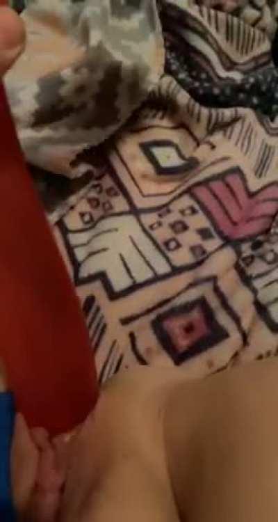 Spread like she’s flying