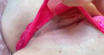 My panties are so messy 😳