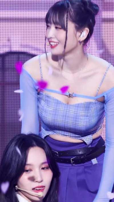 Momo 💙