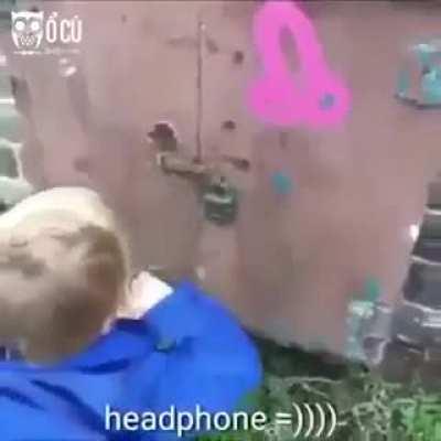 blursed_headphones
