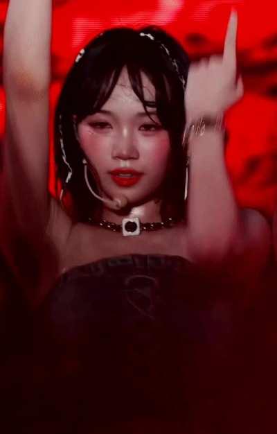 LE SSERAFIM - Chaewon