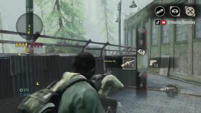 Day 1233: 2 Tourists 1 Crack