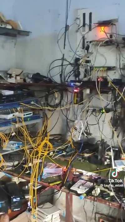 sys admin room