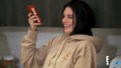 Watching here get low, I'm in love with Koko.🍑👈🏾🥴🤤