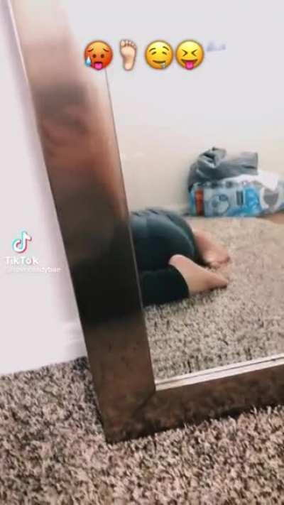 Booty&soles 🍑🦶🏻🤤