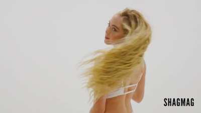 Grace Charis (YouTube golf player) 🥵