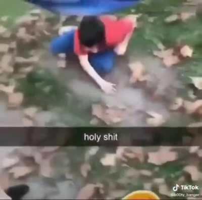 Kid didn’t know wat was happening!!