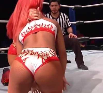 OMFG !!!! this is incredible !!!! this is the WORLD !!