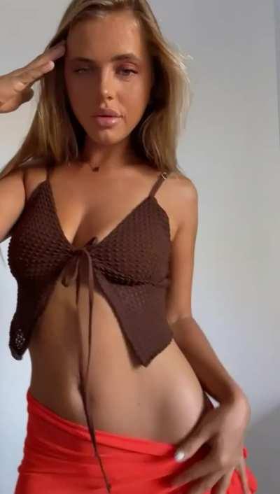 think you can handle this cutie