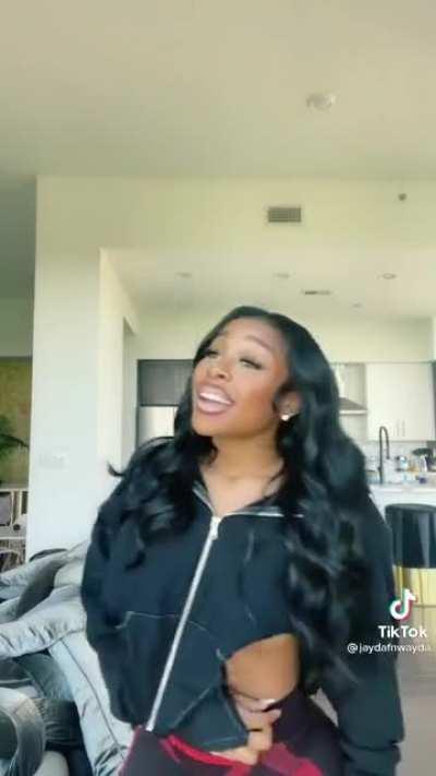 Wish it was a nip slip😍