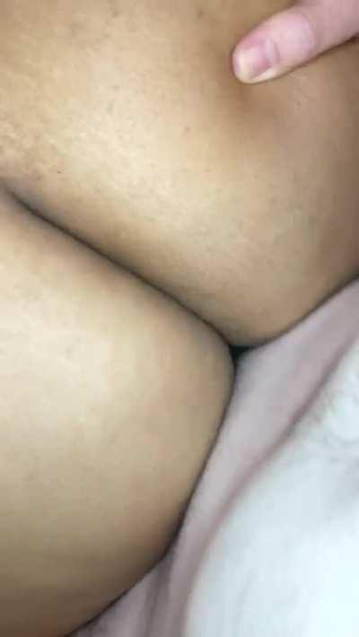 Tight, [M]essy and loud black pussy is a [F]un combo 💦🔊