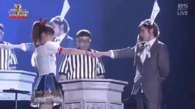 Rock Paper Scissors in Japan is pretty intense