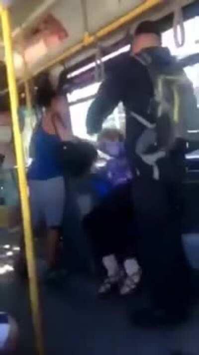 Karen fake a KO like a pro