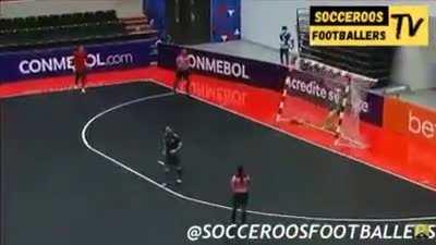 En un partidazo, Argentina le ganó a Brasil por penales y clasificó a la Final de la Copa América de Futsal. Dejo lo mejor del partido